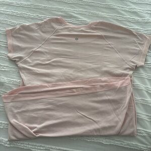 lululemon athletica Pink Short Sleeve Tee